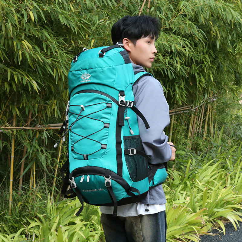 60L Large Capacity Hiking And Camping Backpack